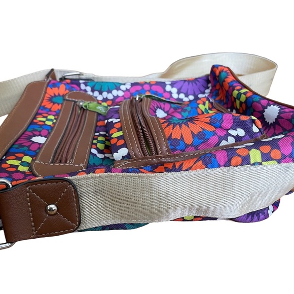 Lily Bloom Crossbody Bag - Picture 3 of 7